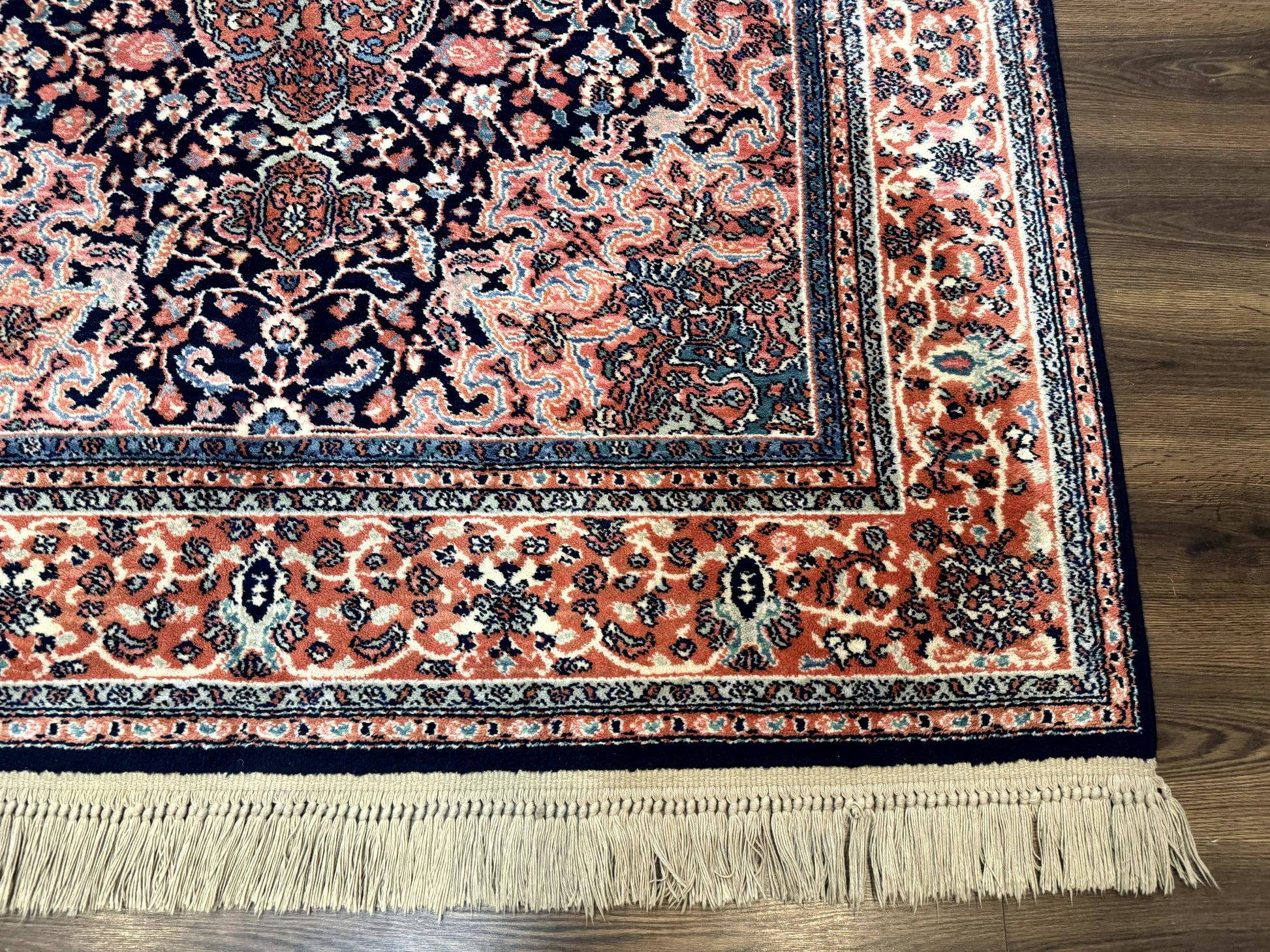 Karastan Rug 5.9 x 9, Kashan Medallion #741, Original Collection 700 Series, Discontinued, Wool Pile - Nuvé