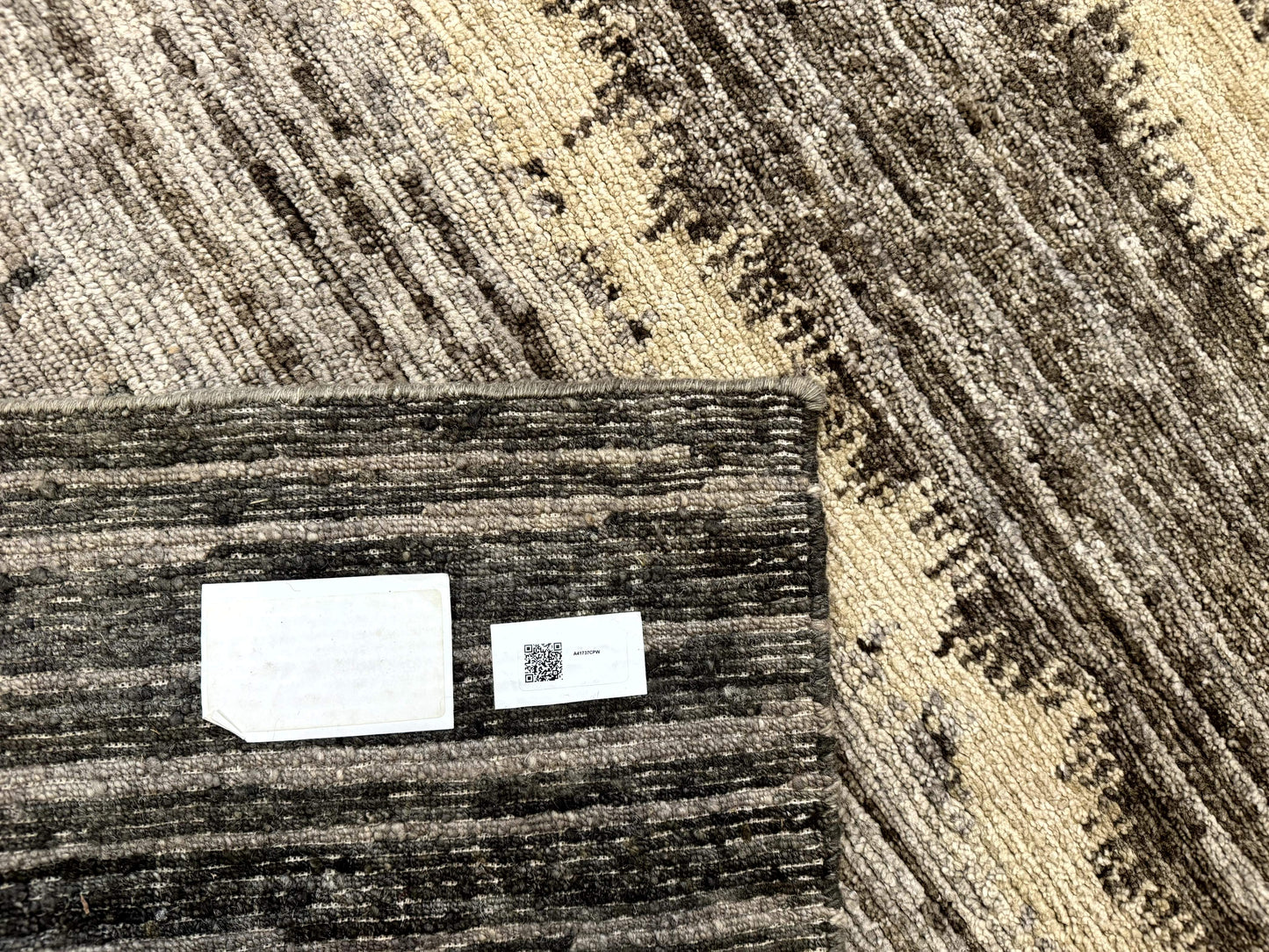 Modern Tibetan Wool Rug 8x10, Abstract, Contemporary, Handmade, Gray, Stripes - Nuvé