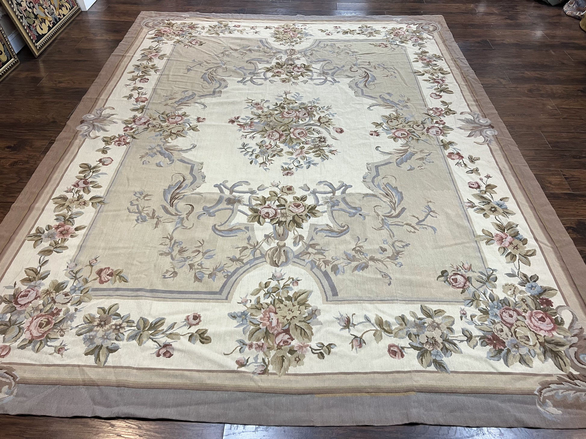 Aubusson Needlepoint Rug 9x12, VIntage Handmade Wool Beige Floral European Elegant Rug 9 x 12, Floral Roses - Nuvé