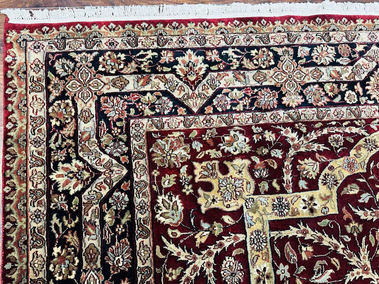 Indo Persian Rug 8x10, Red Vintage Wool Traditional Carpet, Floral, Handmade - Nuvé