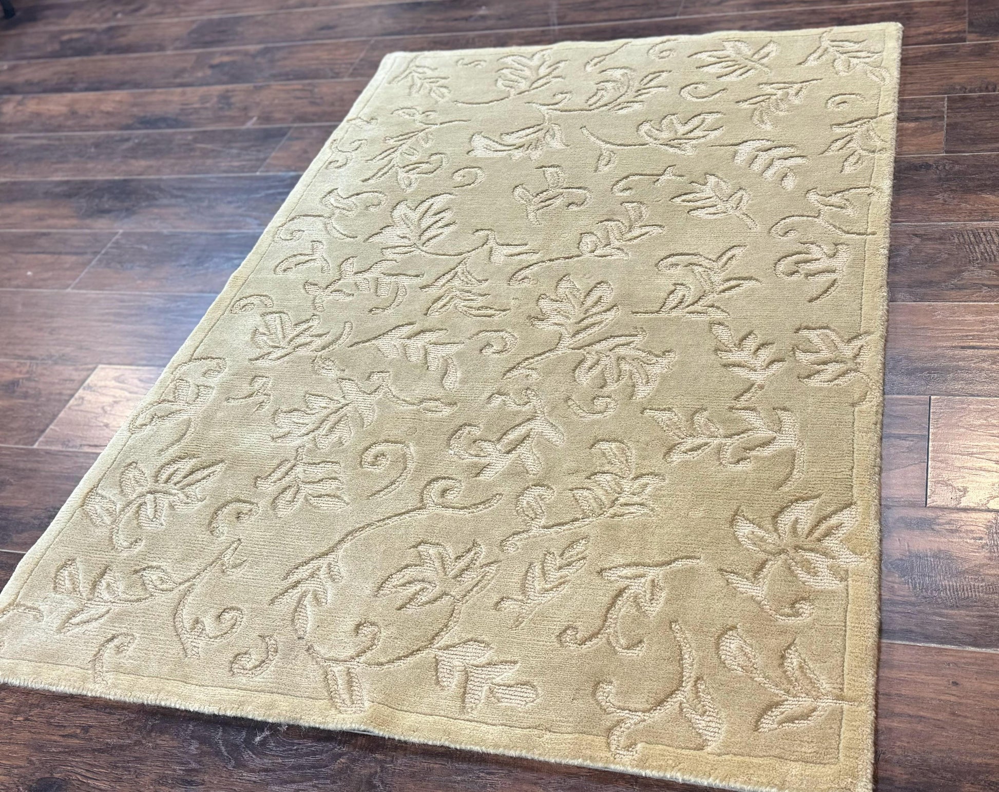 Modern Tibetan Rug 3.7 x 5.5, Carved Floral Design, Wool and Silk Highlights - Nuvé