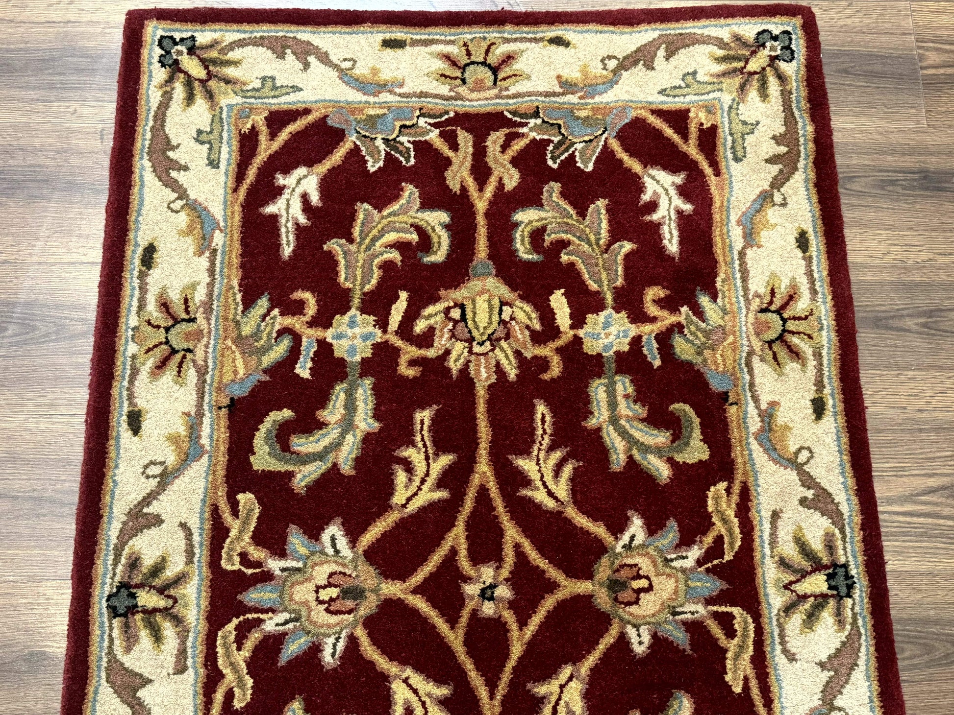 Small Floral Wool Rug 3x5, Safavieh Heritage Collection, Dark Red, Pair B - Nuvé