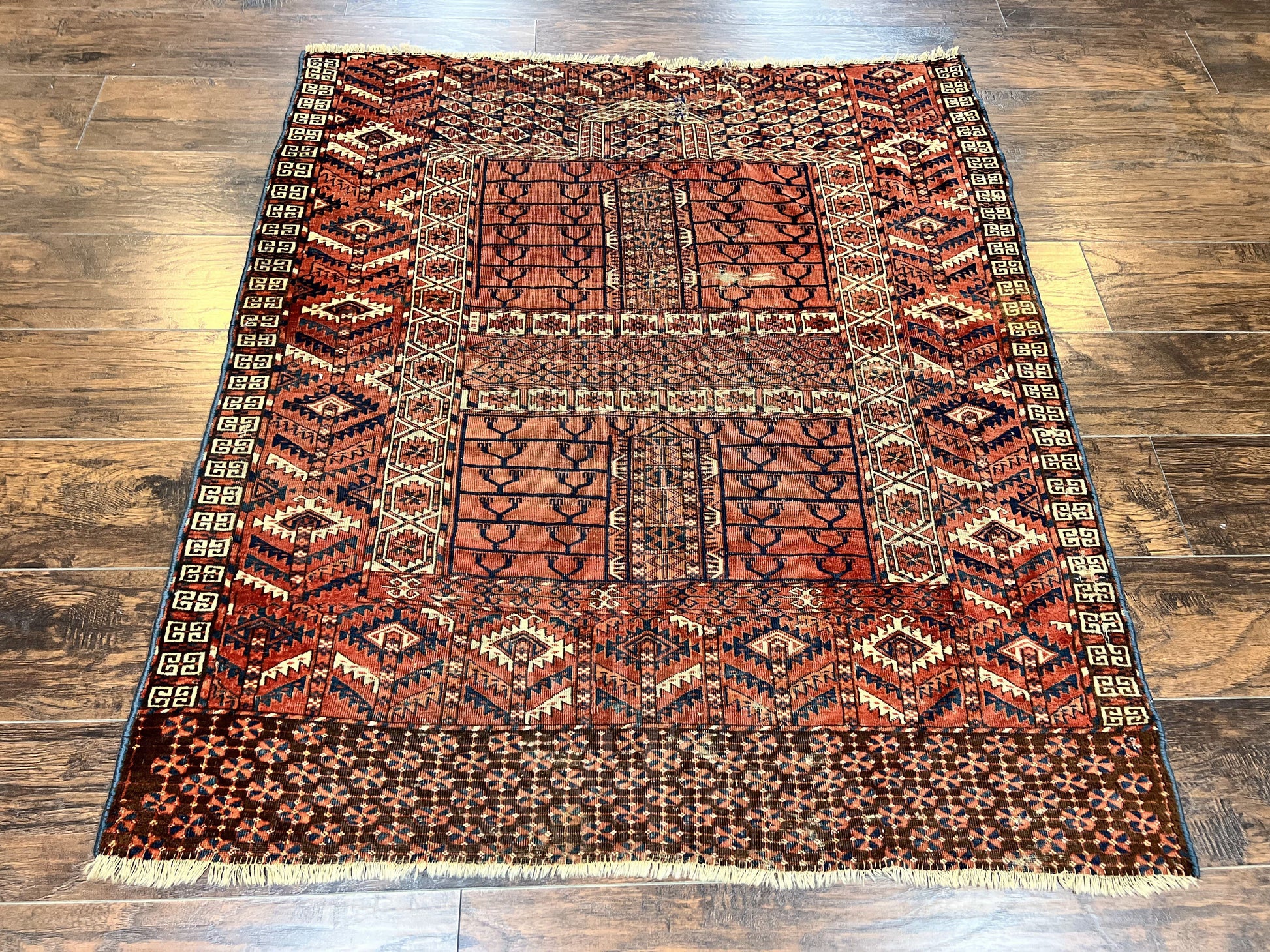 Antique Turkoman Rug 4x4, Hatchli Square Carpet, Wool Handmade Four Season Yamud Design Rug, Red Bohemian Tribal Rug, Engsi Tekkeh Rug - Nuvé