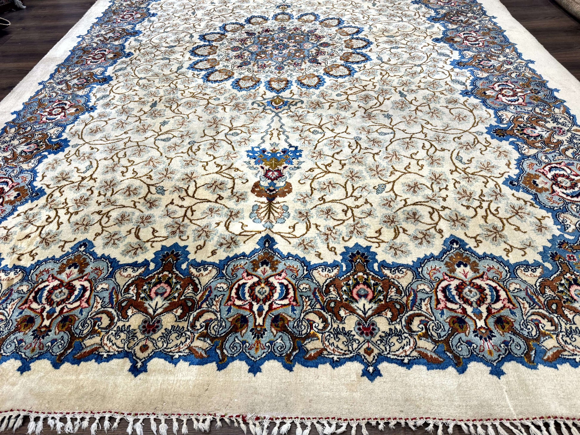 Persian Kashan Rug 9 x 12.6, Ivory and Blue, Floral Medallion, Wool Hand Knotted Semi Antique Carpet - Nuvé
