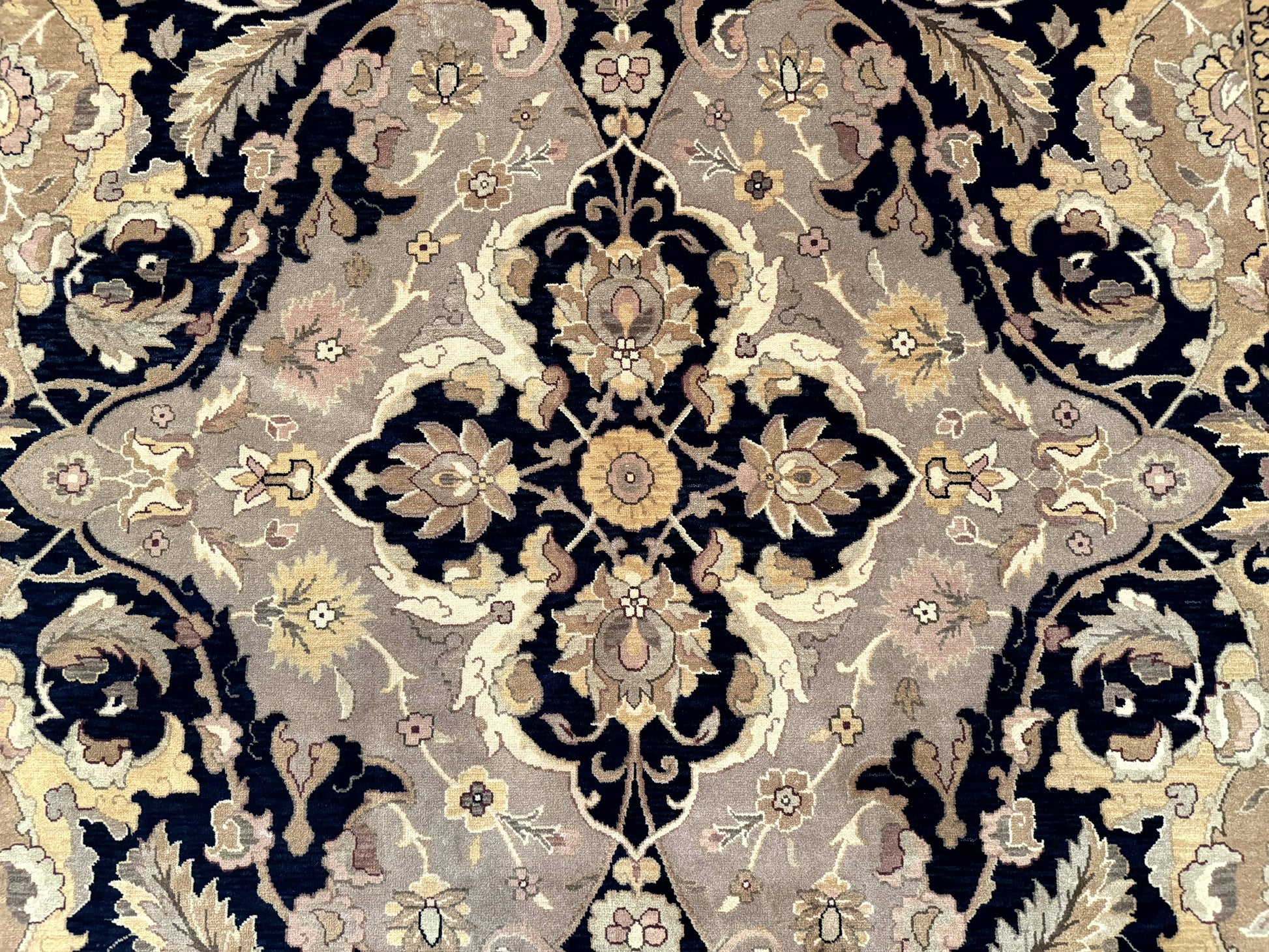 Handmade Wool Rug 8x10, Black & Dark Beige, Nourison, Traditional Rug - Nuvé
