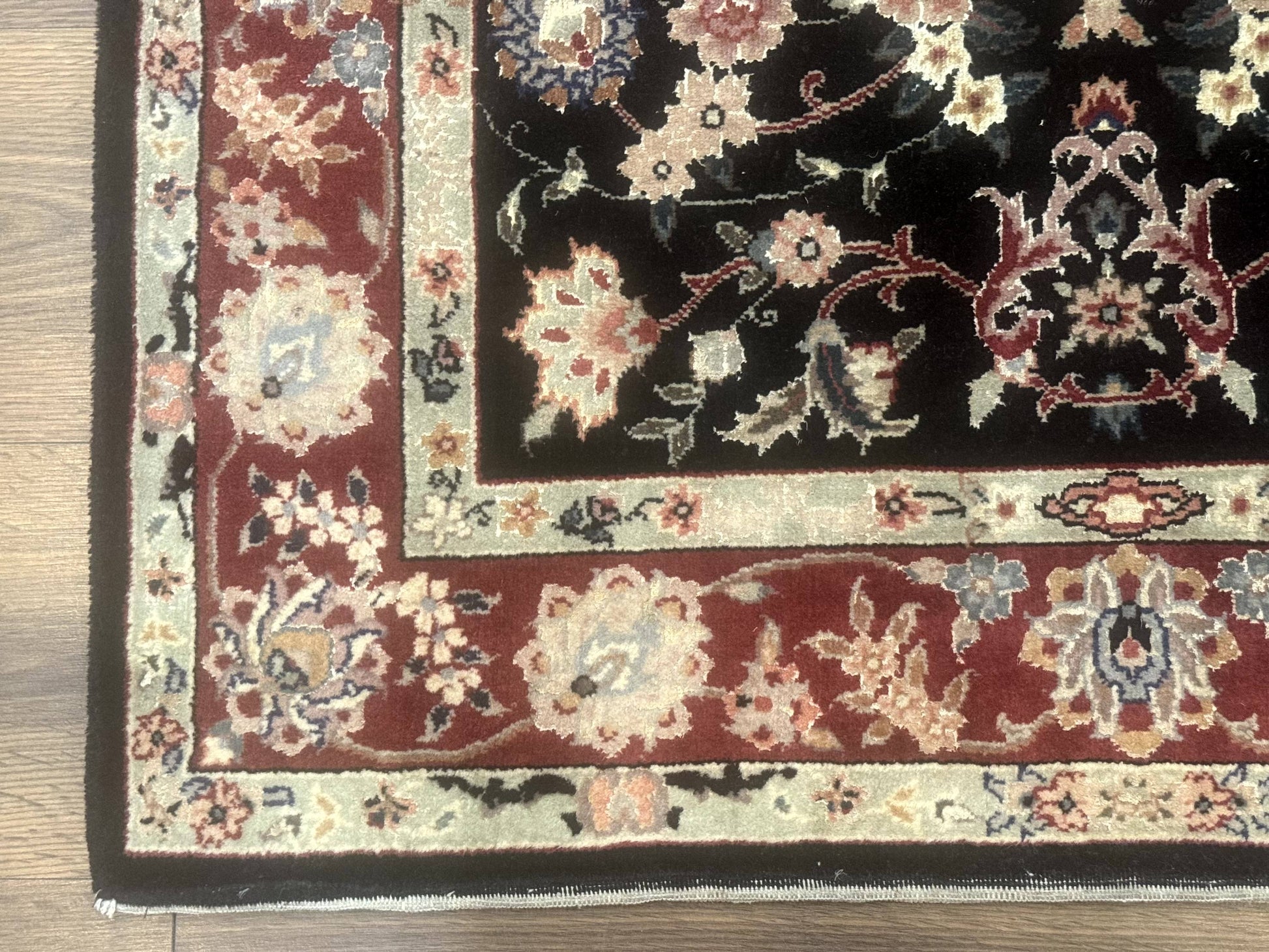 Black Sino Persian Rug 3x5, Wool with Silk Highlights, Floral, Fine 170 KPSI - Nuvé