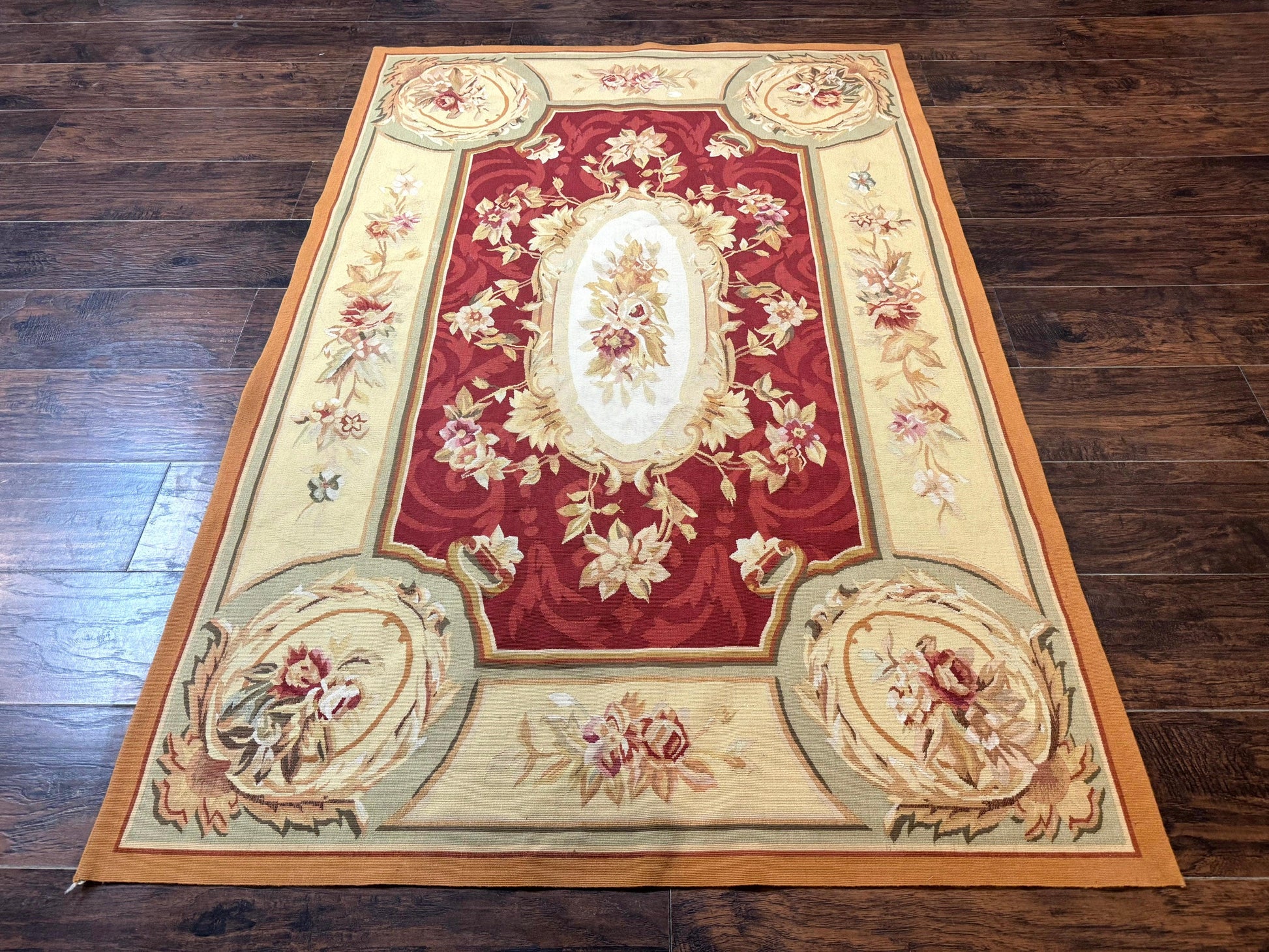 Aubusson Rug 4x6, Red, Floral, European Design, Vintage, Wool - Nuvé