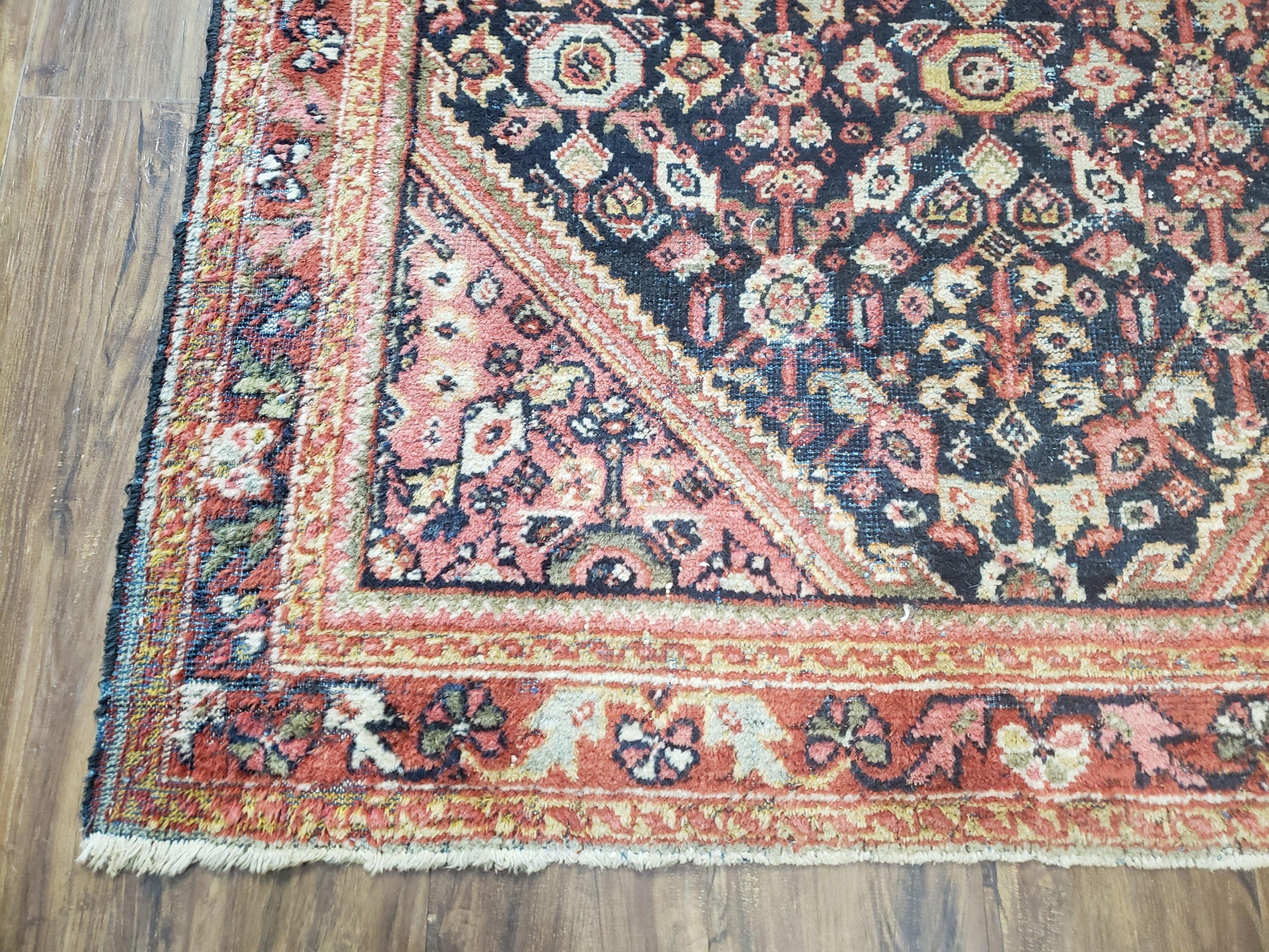 Antique Persian Mahal Area Rug 4.4 x 6.6, Wool Hand-Knotted Shabby Chic Oriental Rug, Red Black 1930s Foyer Room Carpet, Low Pile Boho Rug - Nuvé