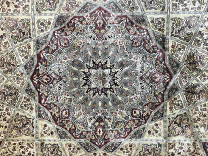 Indo Persian Rug 8x10, Dome Design, 210 KPSI, Handmade Vintage Wool Rug - Nuvé