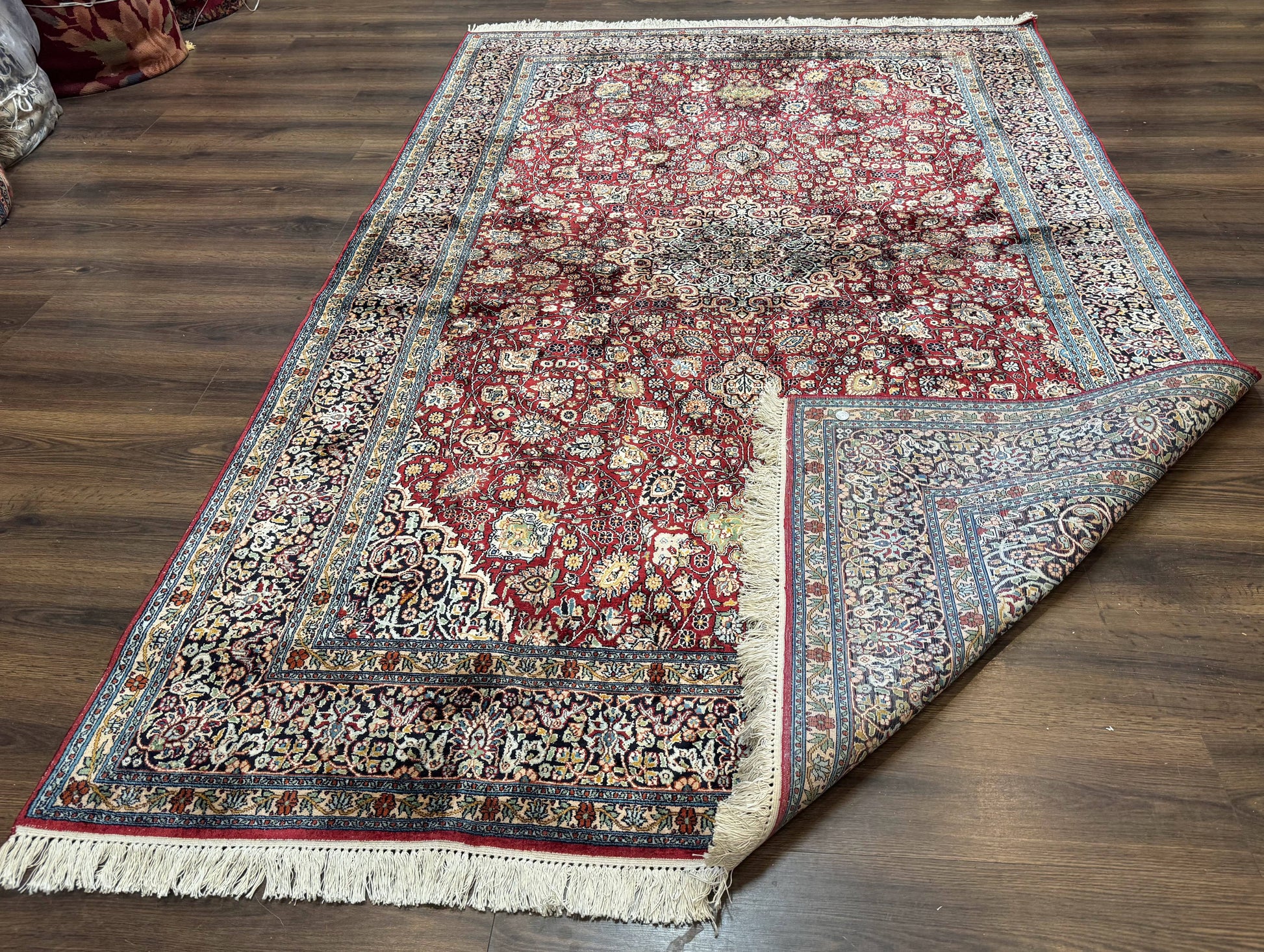 Indian Kashmiri Silk Rug 6x9, Red and Navy Blue, Floral Medallion, Fine 275 KPSI - Nuvé