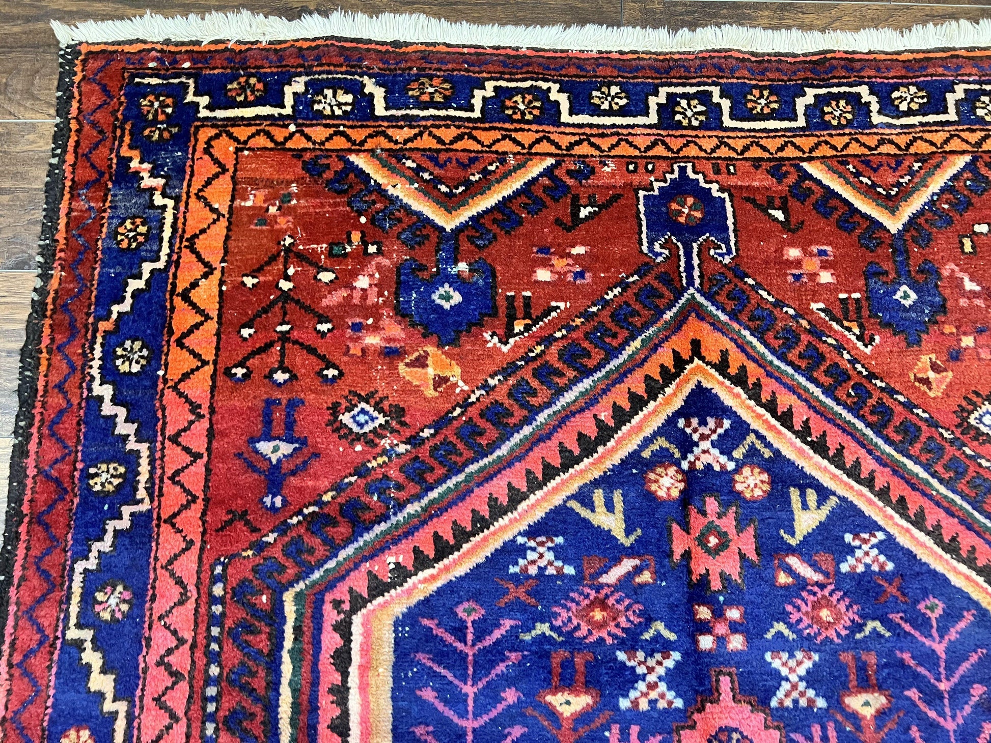 Persian Tribal Rug 5x7, Wool Handmade Vintage Hamadan Nahavand Carpet, Red & Navy Blue, Animal Motifs, Geometric Oriental Rug 5 x 7 - Nuvé