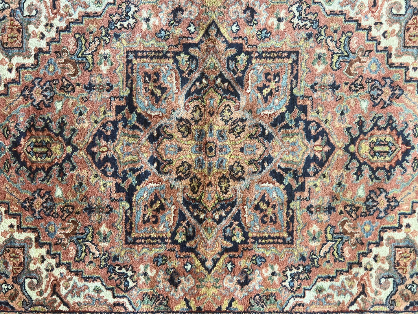 Karastan Rug 4x6, Karastan Heriz #726, Wool Pile Karastan Area Rug, Rare Hard to Find, Original 700 Series Vintage Discontinued Rug - Nuvé