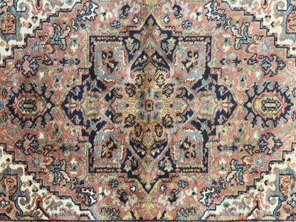 Karastan Rug 4x6, Karastan Heriz #726, Wool Pile Karastan Area Rug, Rare Hard to Find, Original 700 Series Vintage Discontinued Rug - Nuvé