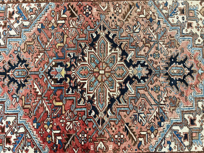 Antique Persian Heriz Rug 6x8, Geometric Medallion, 1920s Oriental Carpet, Handmade Wool Rug - Nuvé