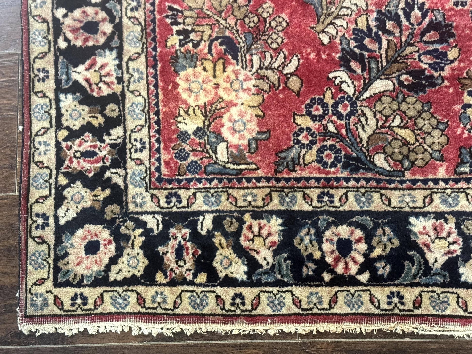 Antique Persian Sarouk Rug 4x7, Floral, Red 1920s Persian Wool Carpet - Nuvé
