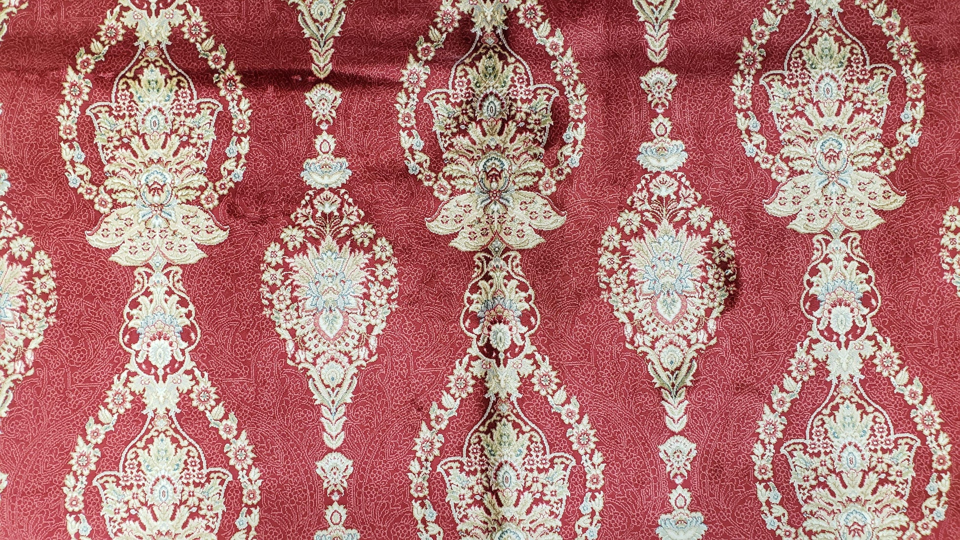 Dark Red Silk Carpet 5.3 x 7.6 ft, 5x8 Silk Rug, New Turkish Silk Carpet, Mint Condition, Beige & Red Area Rug, Bamboo Silk, High Quality - Nuvé