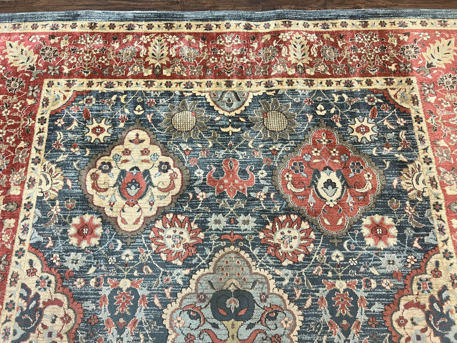 Safavieh Rug 8x11, Mahal Persian Carpet, Navy Red - Nuvé