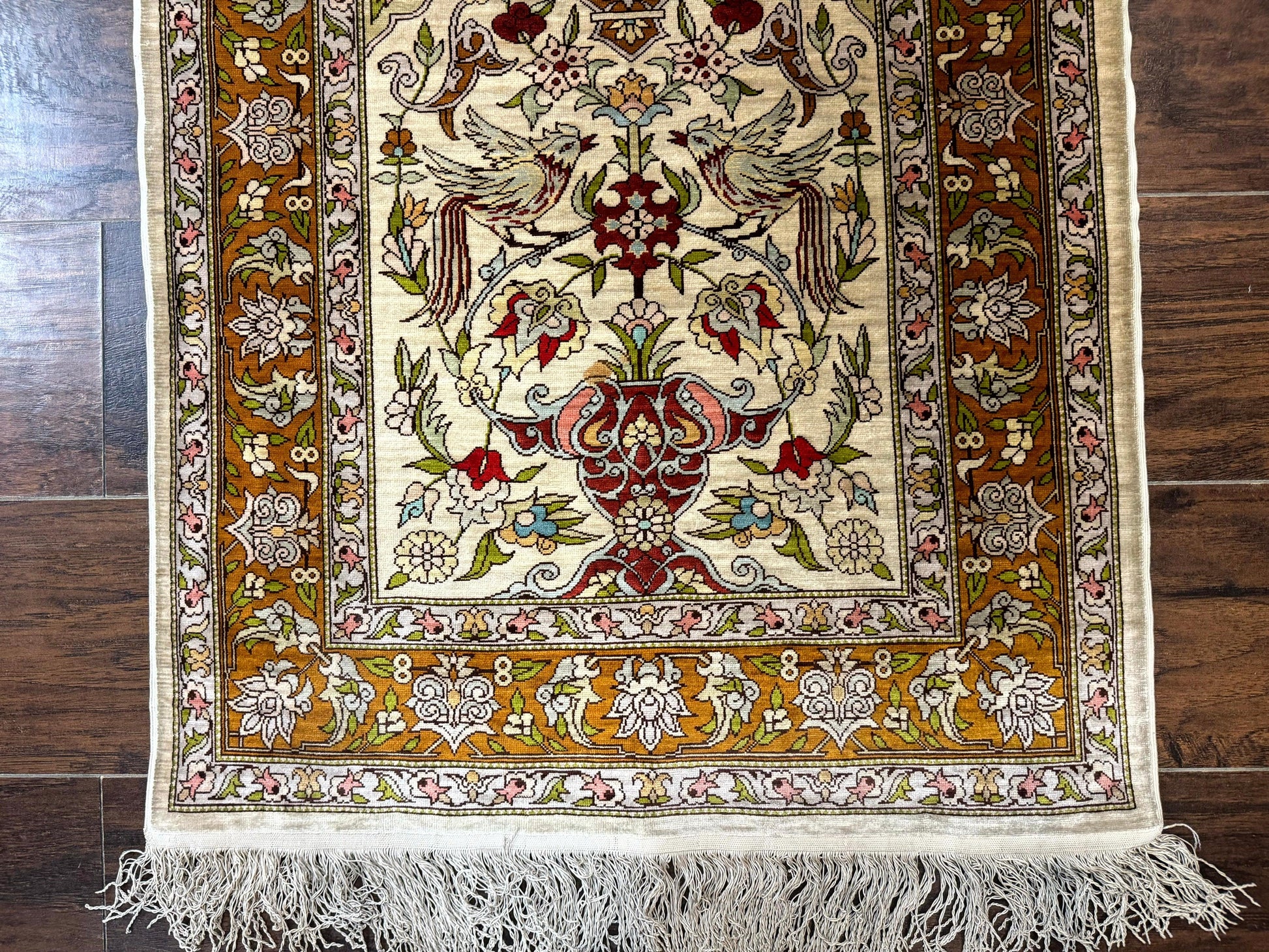 Silk Turkish Hereke Rug 2x3, Birds Lantern Very Fine 400 KPSI, Signed by Masterweaver, Wonderful, Rare, Small Hereke Rug - Nuvé