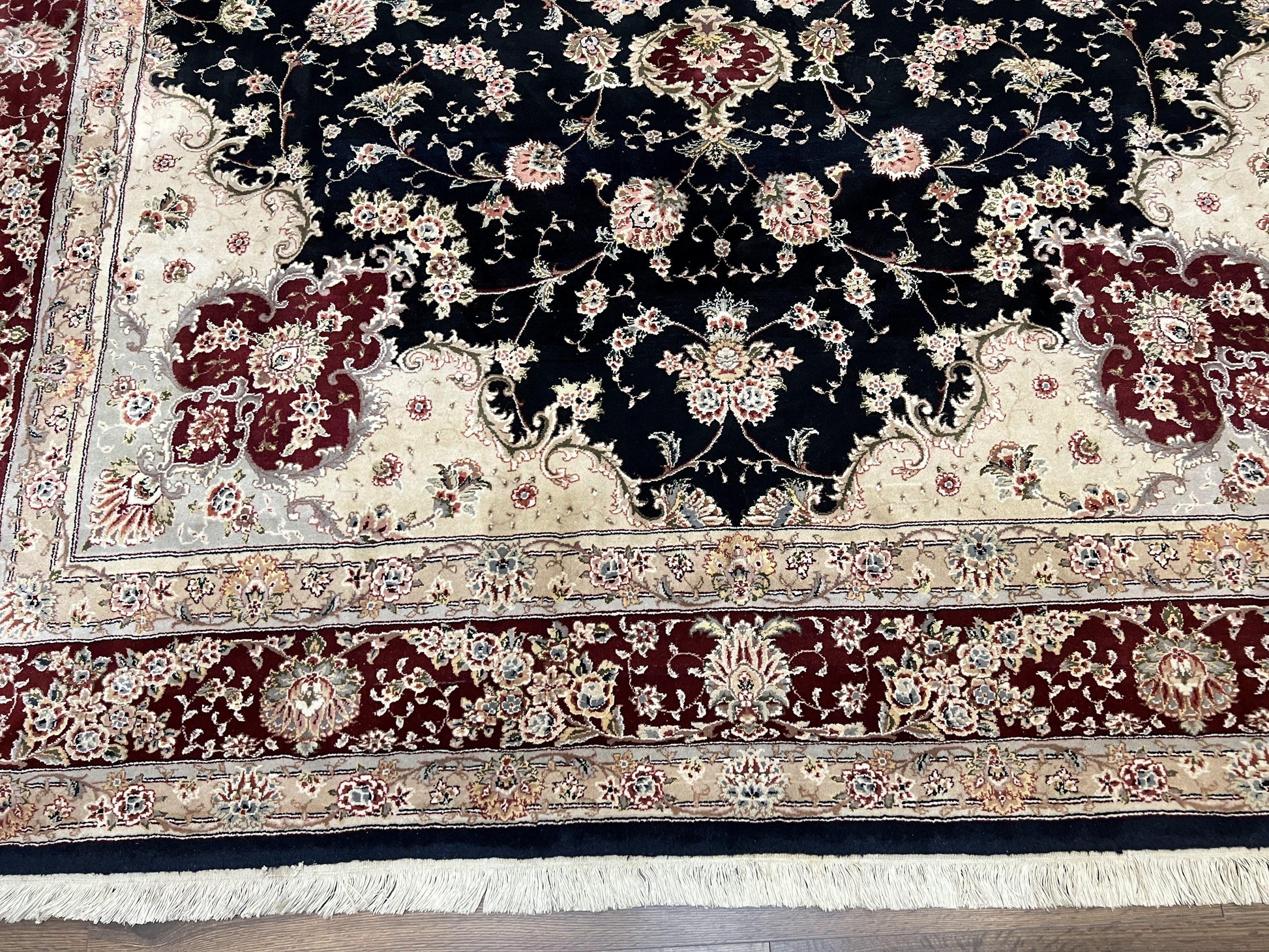 Pak Persian Rug 8.8 x 10.6, Floral Medallion, Wool and Silk Hand Knotted Fine Oriental Carpet, Elegant Rug, Black Gray Burgundy, Room Sized - Nuvé