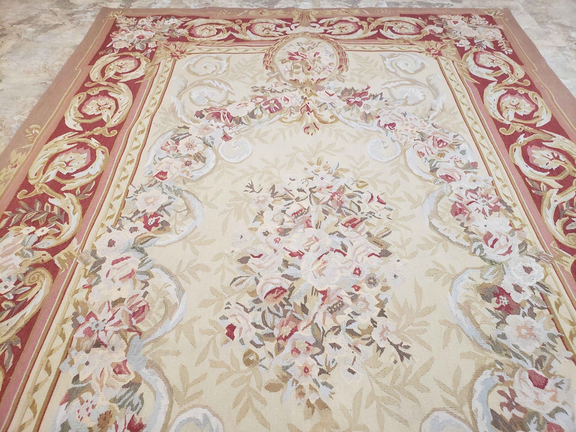 Aubusson Rug 6x9, Elegant Flatweave Rug, Aubusson Savonnerie 6 x 9 Flatweave Area Rug, Cream and Red, Wool Hand Woven Carpet, Medium Size - Nuvé