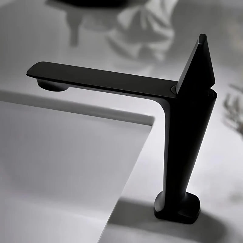 Fenu Bathroom Faucet - Nuvé