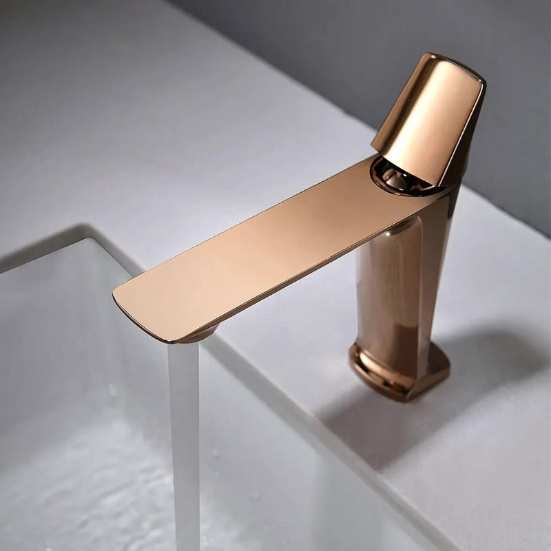 Fenu Bathroom Faucet - Nuvé