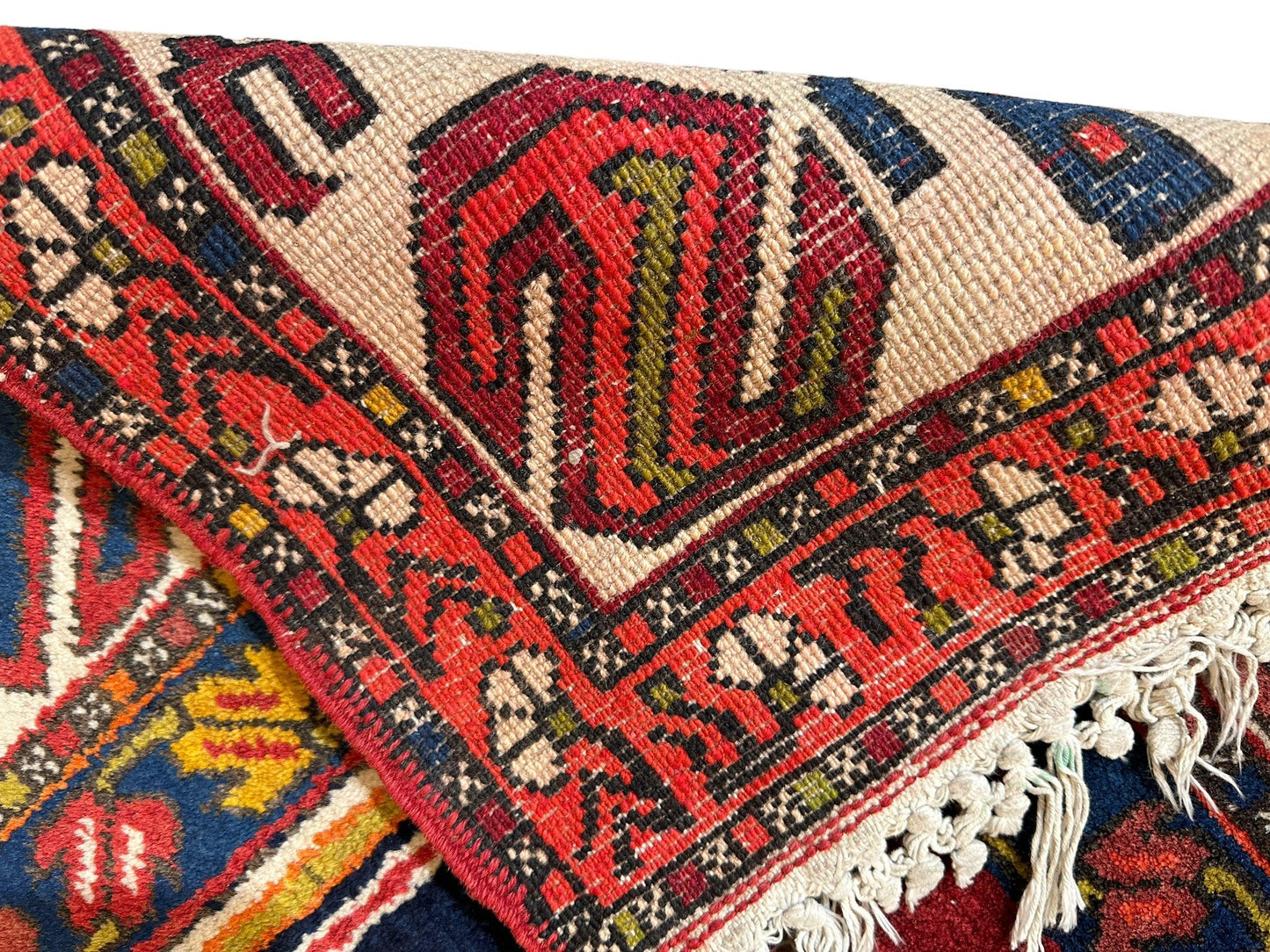 Hand-Knotted Persian Meshgin Wool Rug – 5’ x 11’ – Vintage Tribal Masterpiece - Nuvé