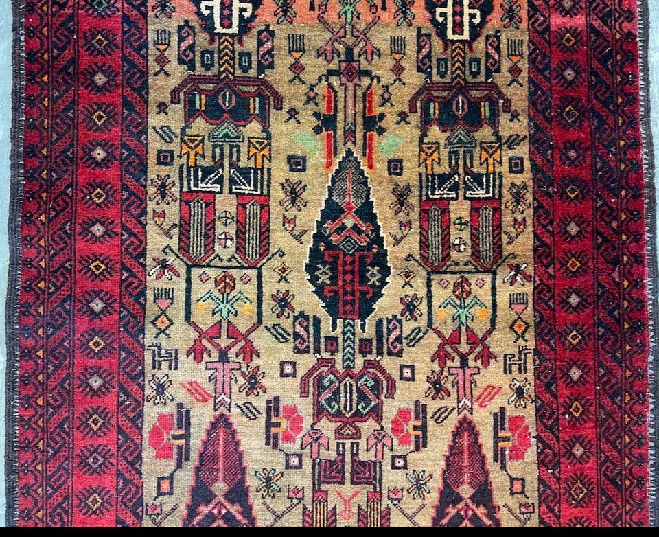Fine Vintage Wool Baluch Rug 6x4 ft - Nuvé