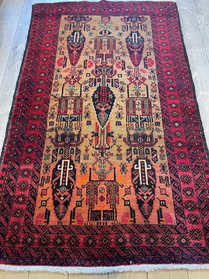 Fine Vintage Wool Baluch Rug 6x4 ft - Nuvé