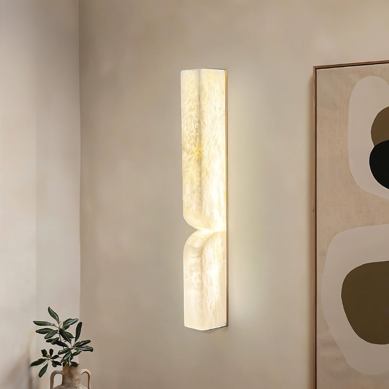 Fivora Wall Lamp