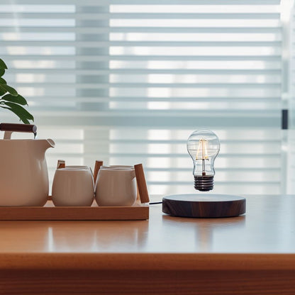 Float Table Lamp - Nuvé