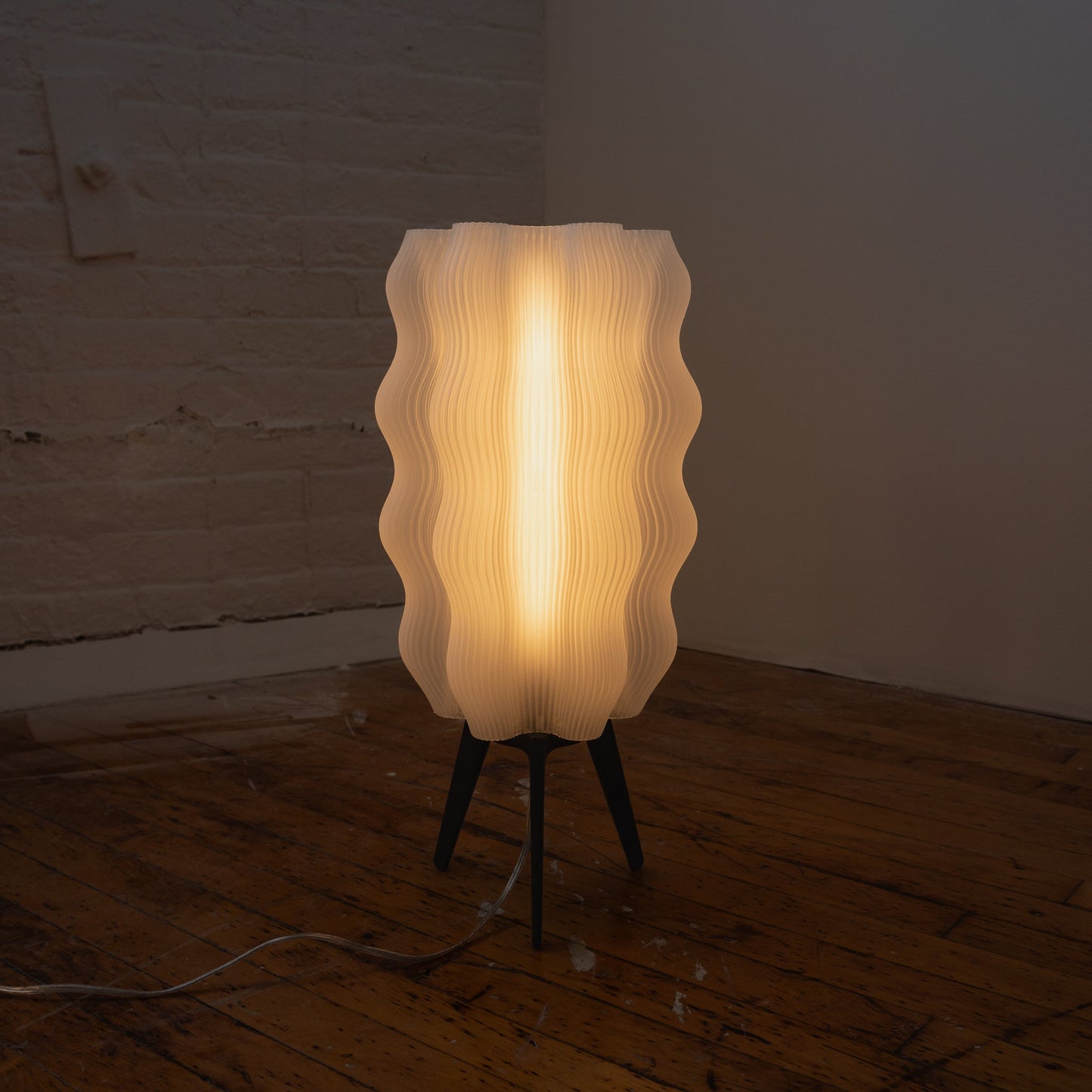 Mega Wavy Lamp - Nuvé