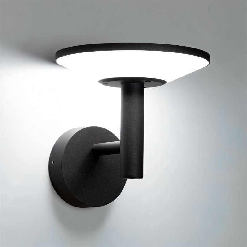 Glisova Outdoor Wall Lamp - Nuvé