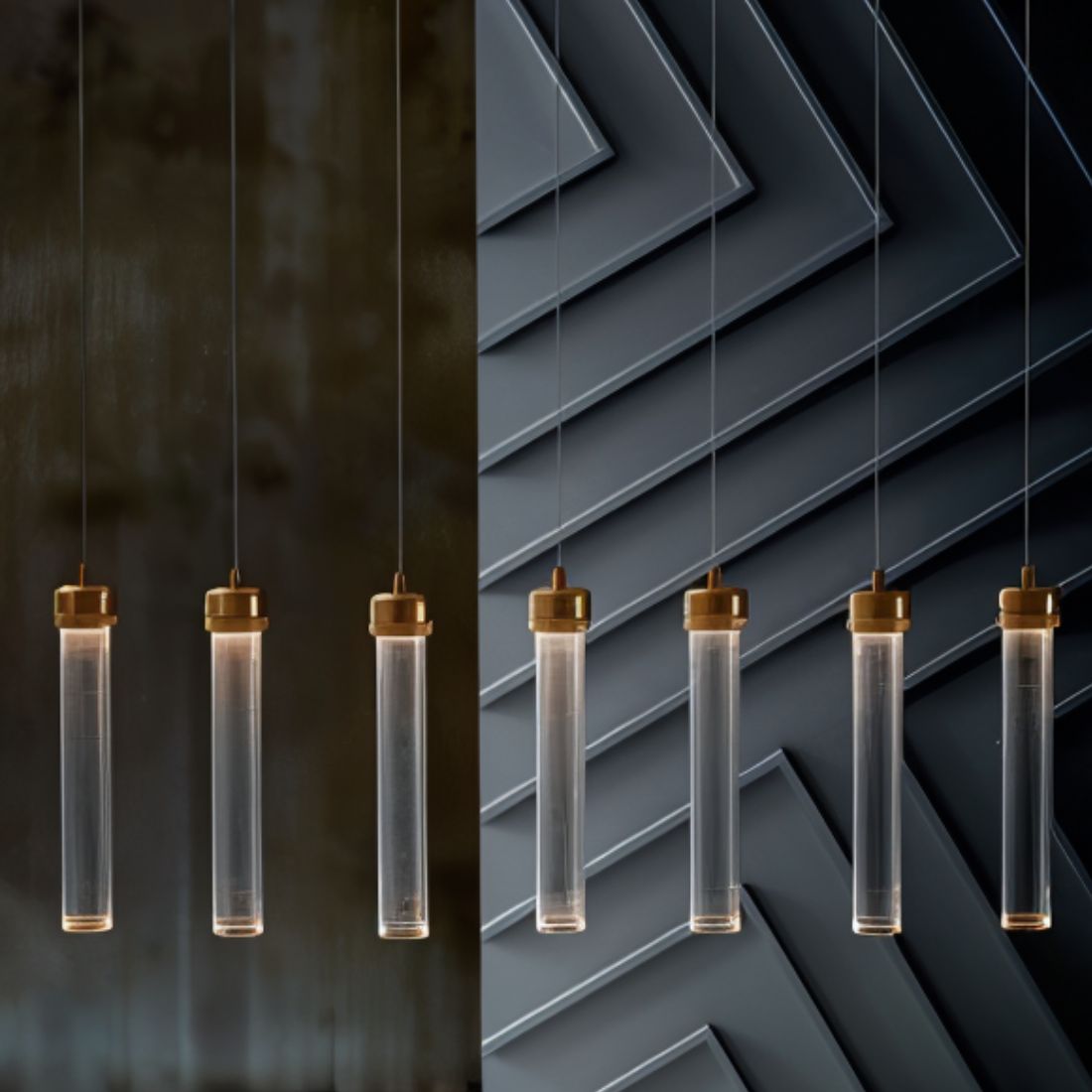 Glitzy Pendant Light - Nuvé