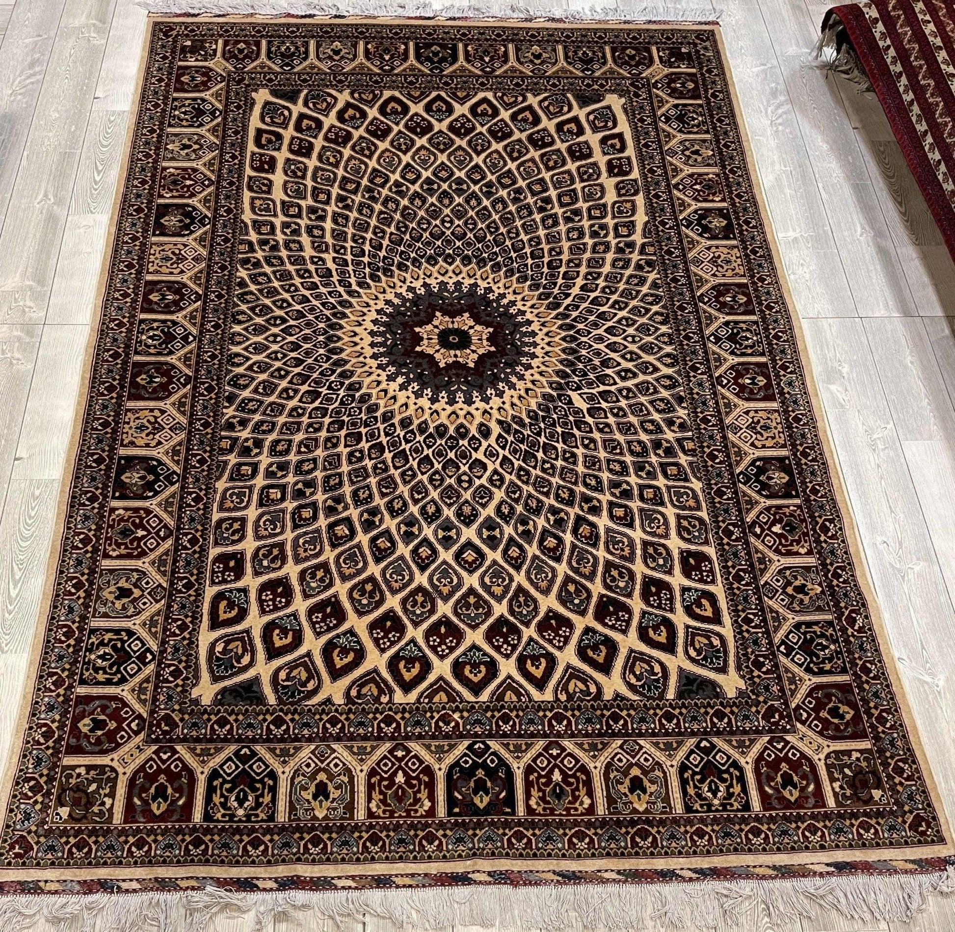 Handmade Afghani Gumbad Dome Area Rug 7x10 ft - Nuvé