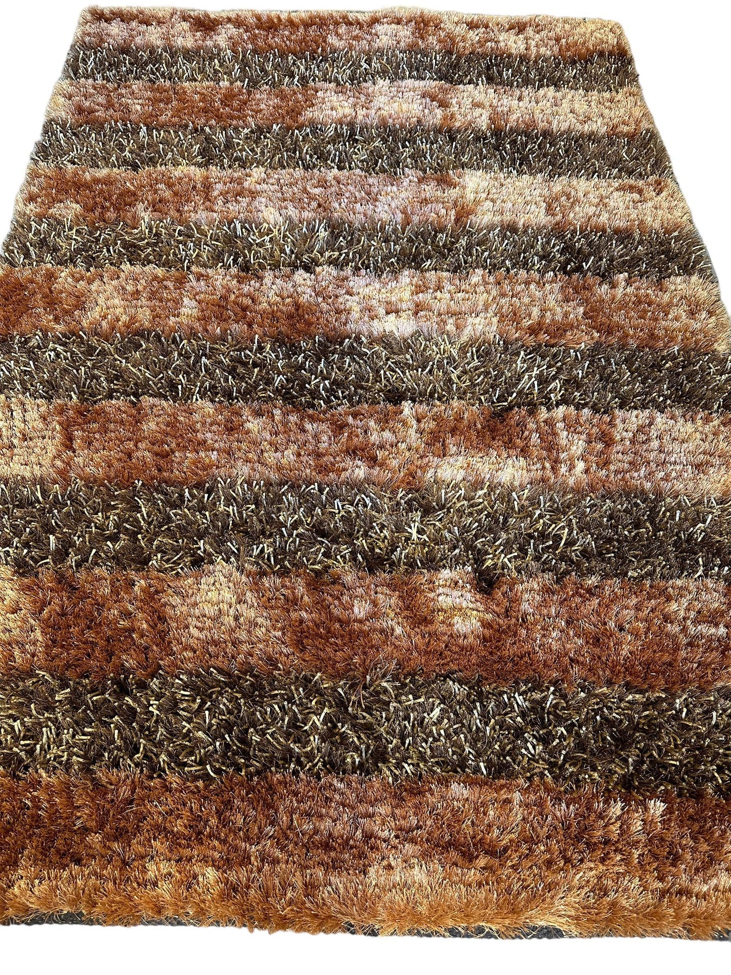 Handwoven Multi-Tone 2” Shag Rug 4 x 6 - Nuvé