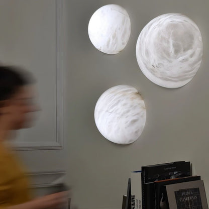 Hanen Alabaster Wall Sconce - Nuvé