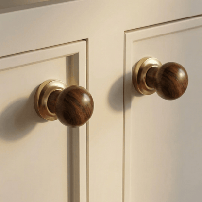 Hazil Knob And Pull Bar - Nuvé