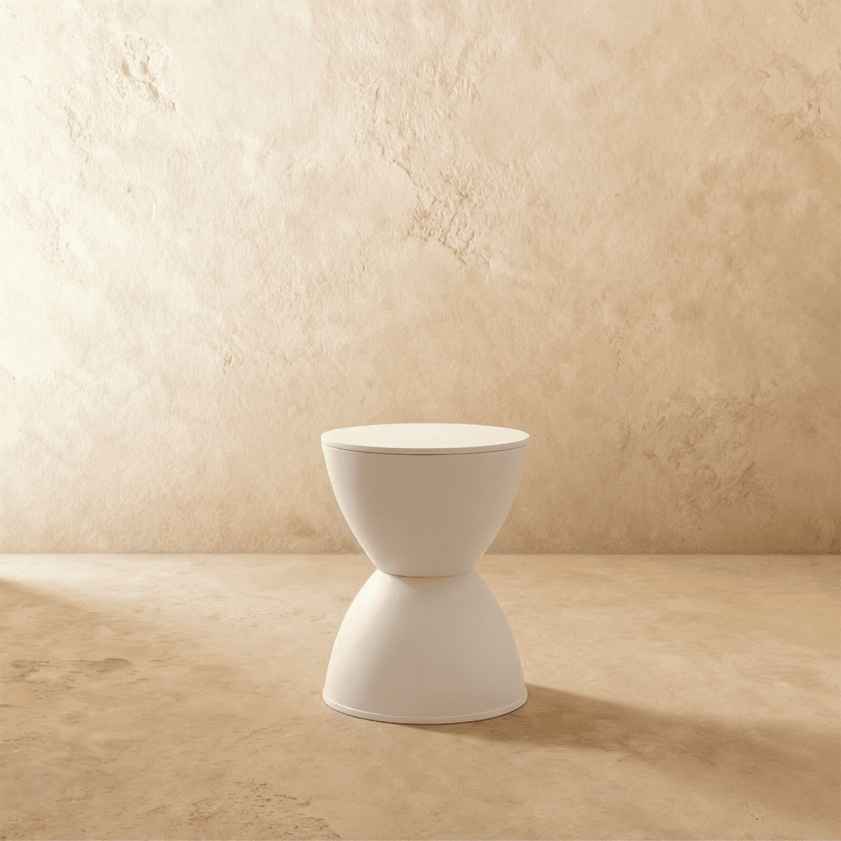 Hourglass Stool - Nuvé