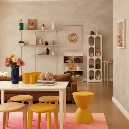 Hourglass Stool - Nuvé