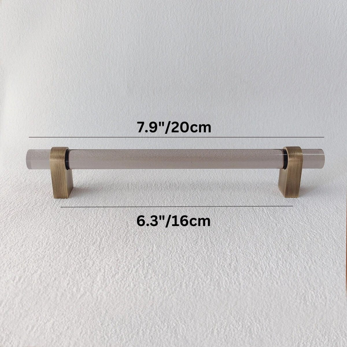 Hyle knob and pull bar in brushed nickel finish with sleek, modern design for cabinet hardware in home and garden decor.