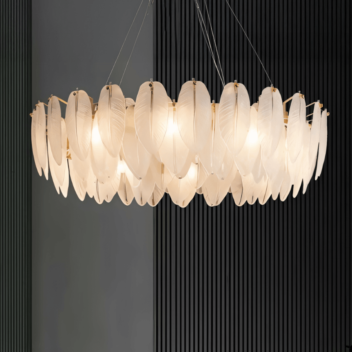 Illumis Chandelier - Nuvé