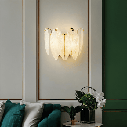 Illumis Wall Lamp - Nuvé