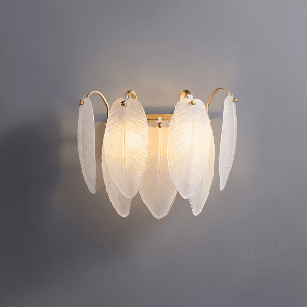 Illumis Wall Lamp - Nuvé