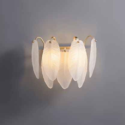 Illumis Wall Lamp - Nuvé