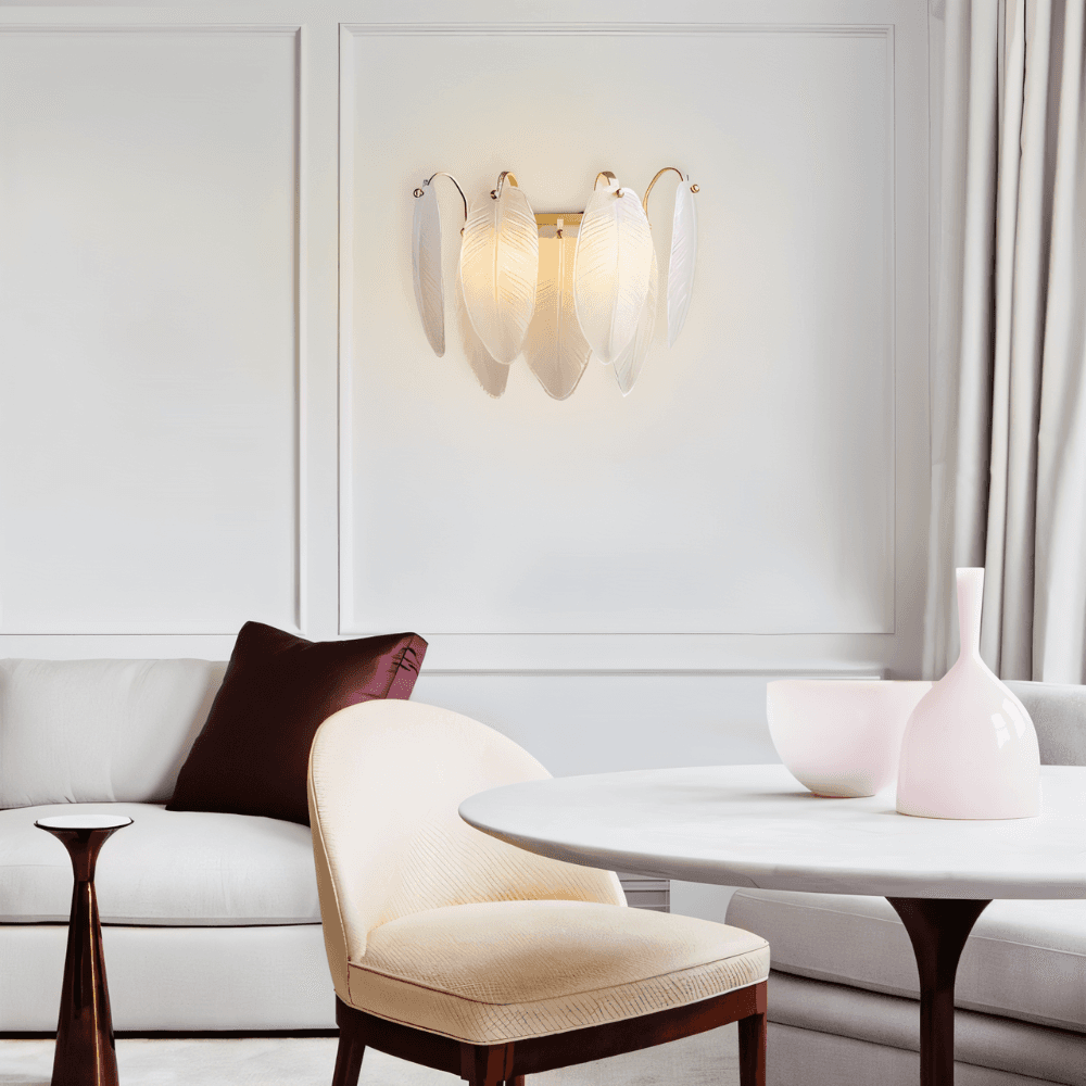 Illumis Wall Lamp - Nuvé
