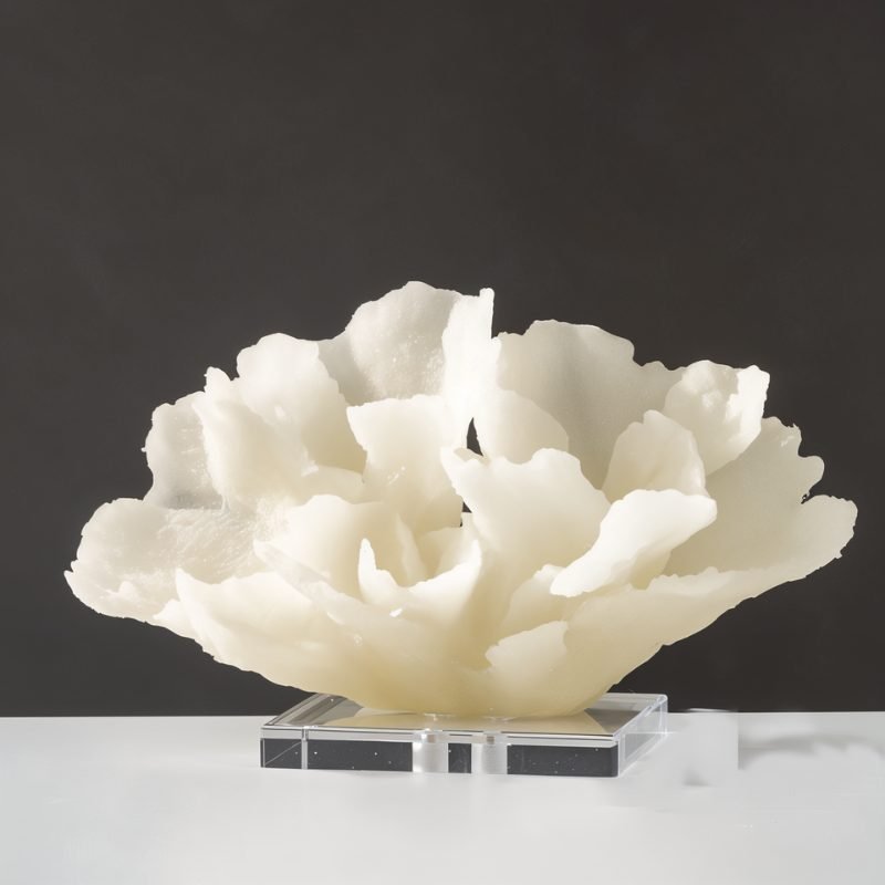Islet Figurine - Nuvé