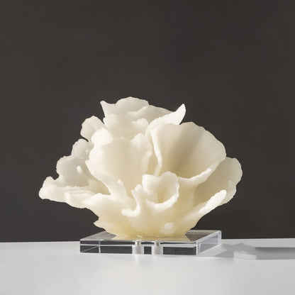 Islet Figurine - Nuvé