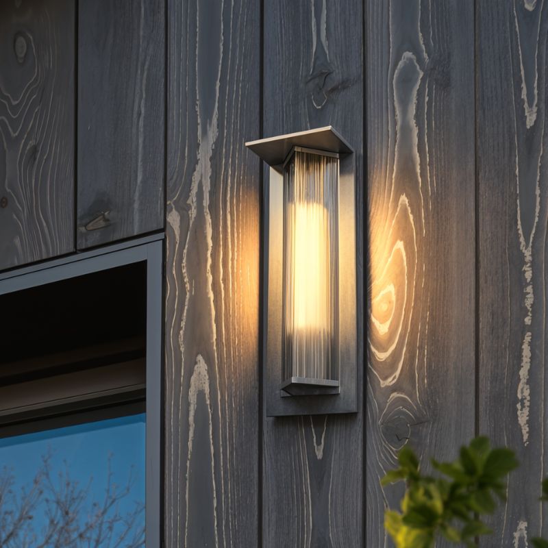Karasi Outdoor Wall Lamp - Nuvé