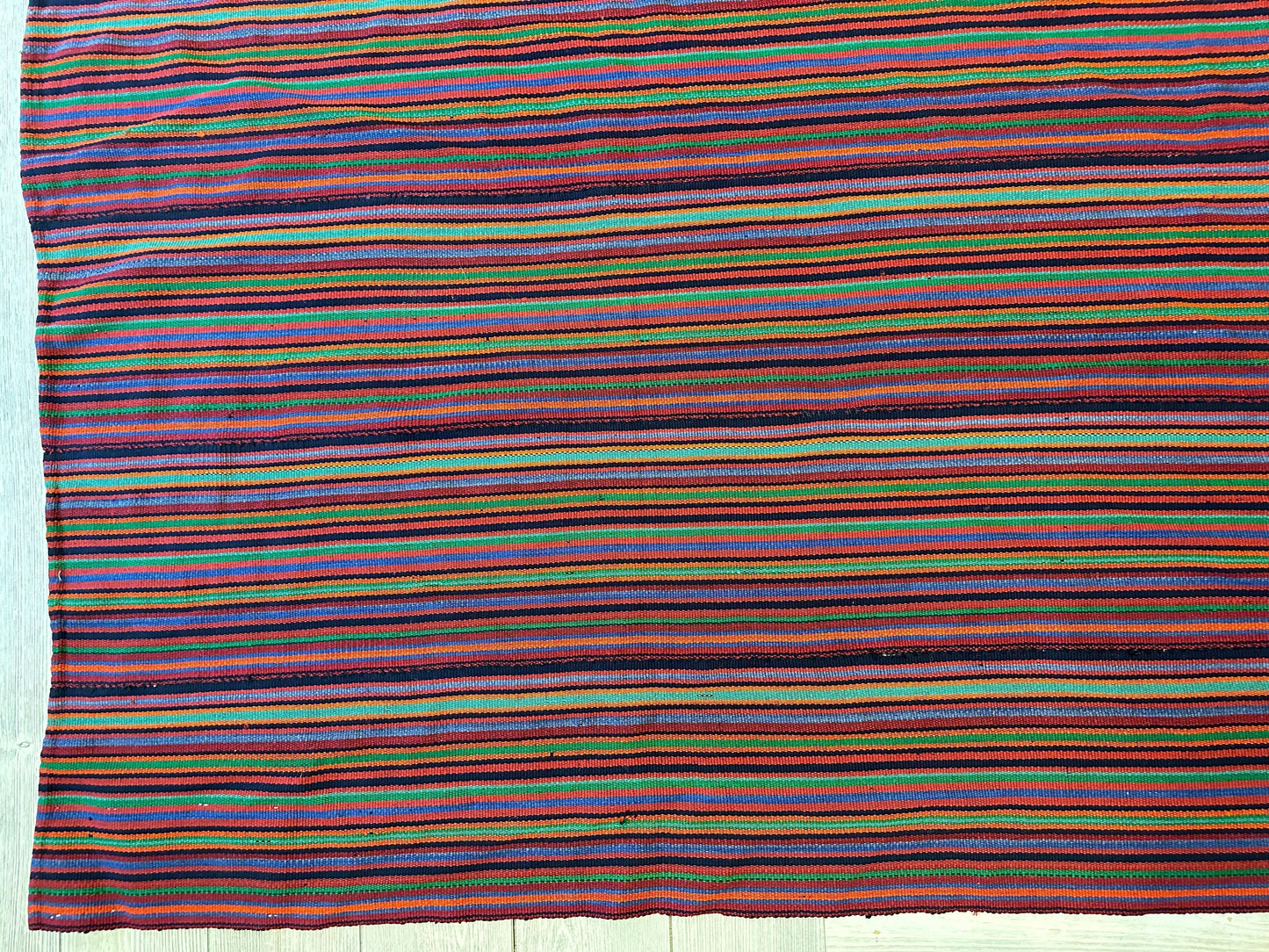 Large Antique Persian Square Rug Jajim Design 9 x 9 Ft - Nuvé